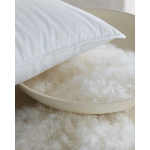 Quince Luxe Goose Down Pillow Standard Size Firm/Extra Firm - Picture 5 of 5